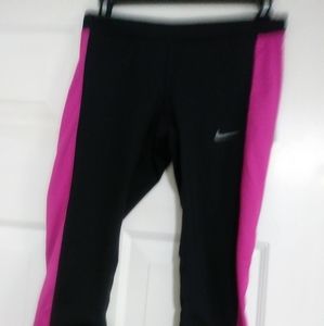 Nike leggings